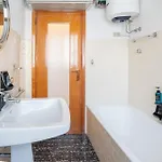 Bellavista - In Center Near Free Shuttle Барцио