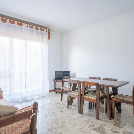 Bellavista - In Center Near Free Shuttle Apartamento Barzio